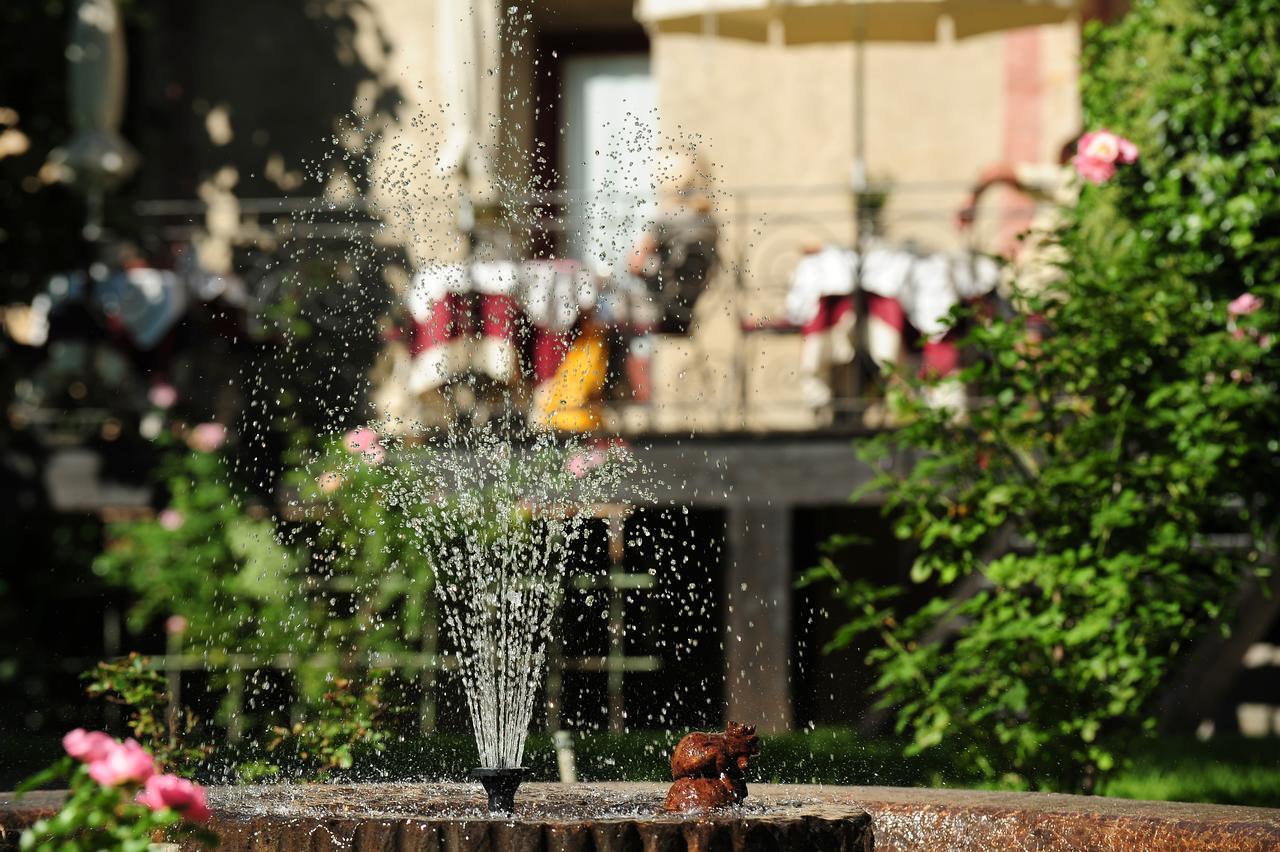 Ansitz Punthof Hotel Lagundo Exterior foto
